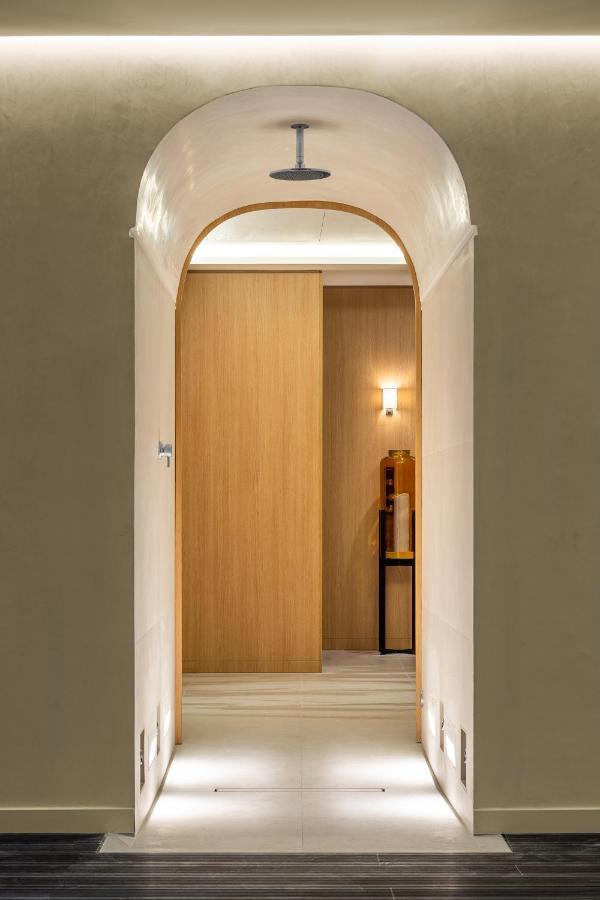 Aparthotel Black Door Parigi