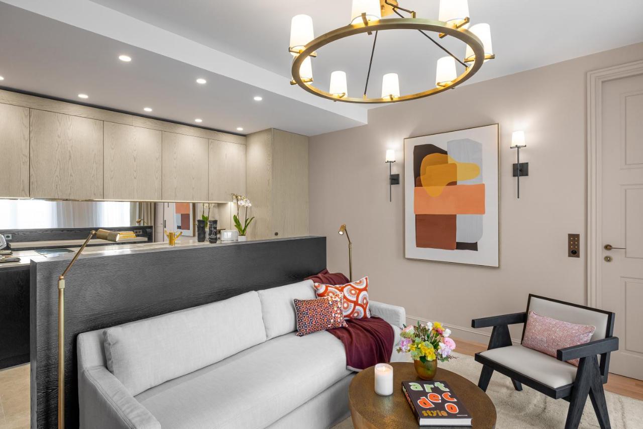 Black Door 4* Parigi