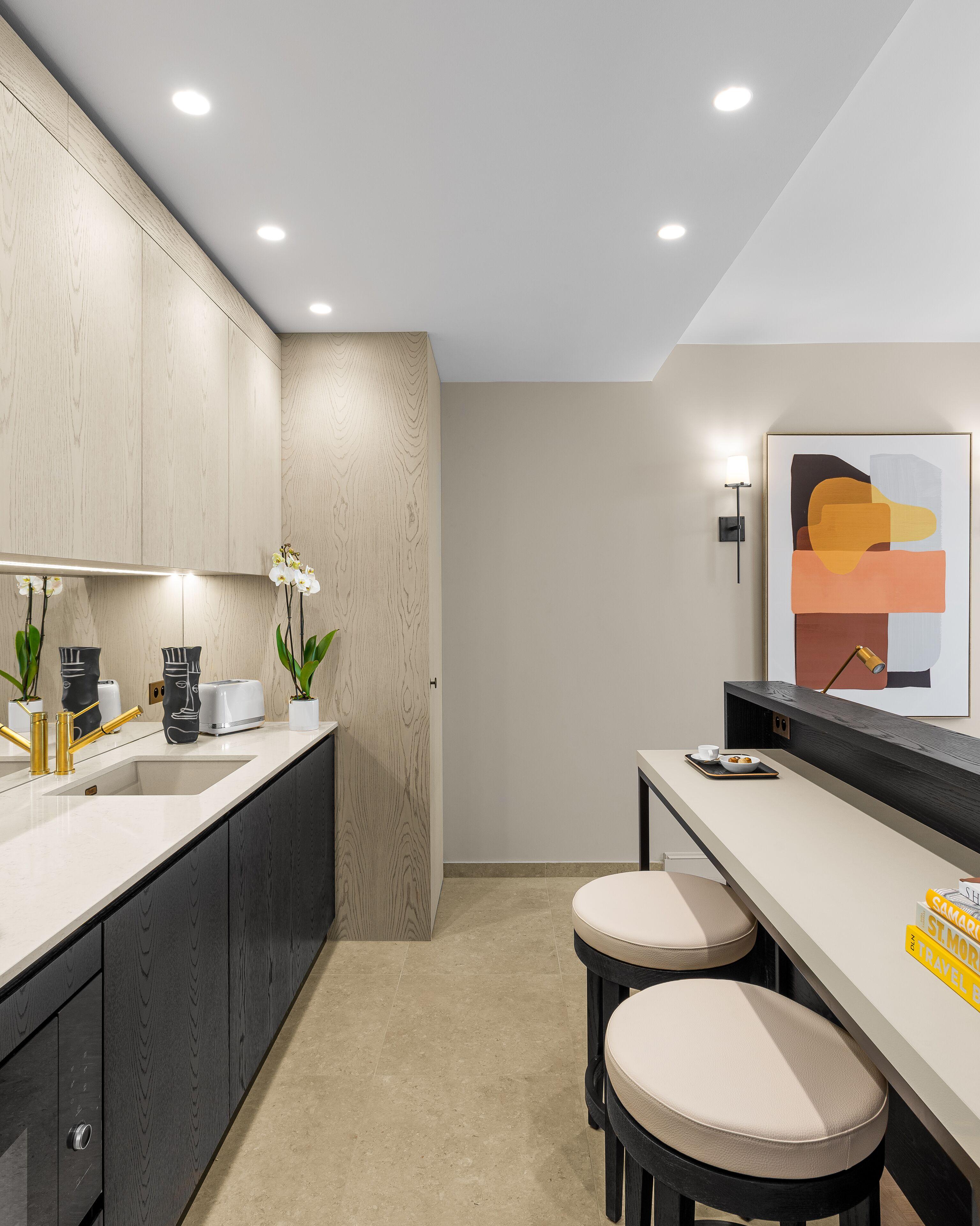 Aparthotel Black Door